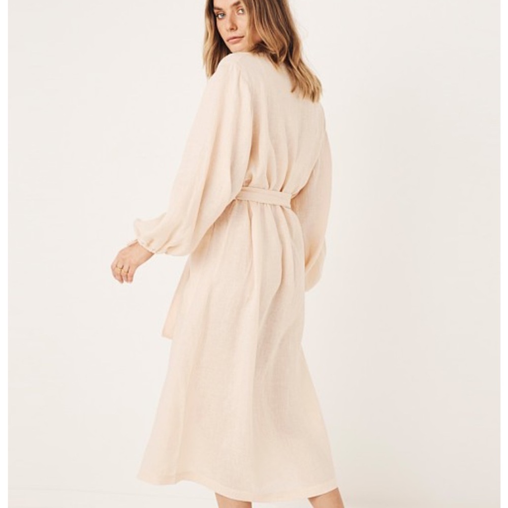 ISO Spell | Mae Linen Robe | S/M - Picture 7 of 11